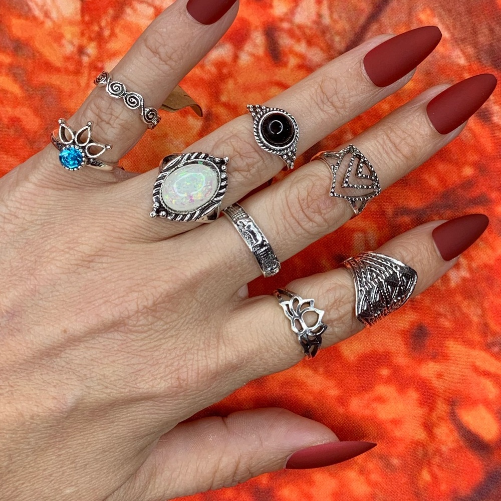 3/$10 NEW Boho Style Rings & MIDI Rings Design Mix / silver tone Bundle NWOT - Picture 2 of 7